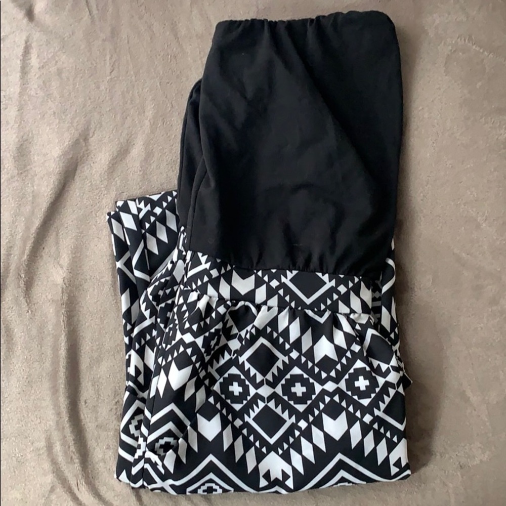 Jumpsuit strapless size medium black and white